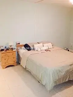 9686 Fontainebleau Blvd # 405, Miami FL 33172