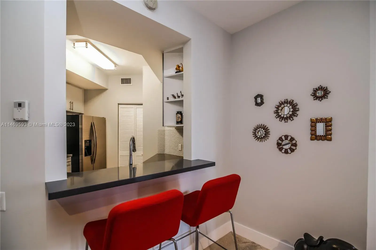 888 Brickell Key Dr # 902, Miami FL 33131