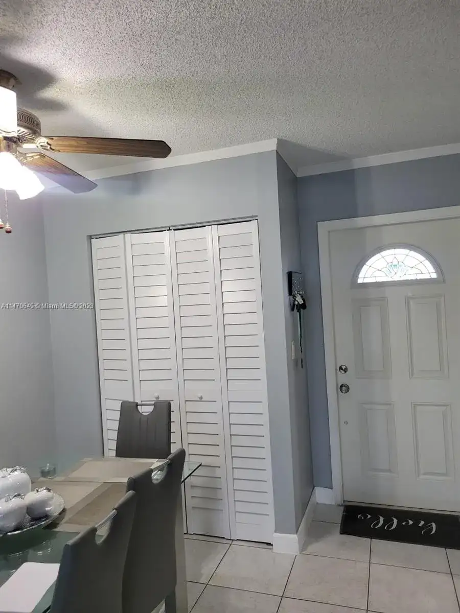 1755 W 60th St # D304, Hialeah FL 33012 photo 3