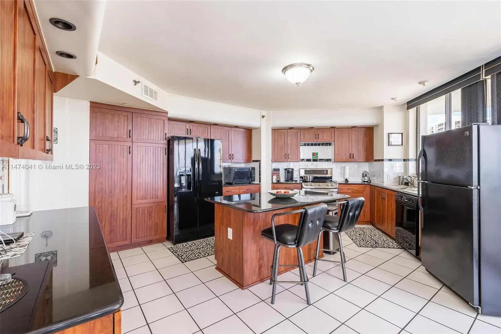 20185 E Country Club Dr # 1801, Aventura FL 33180
