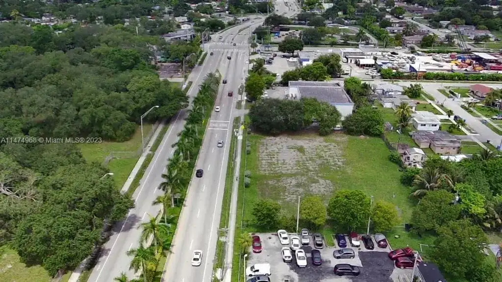 5421 W Hallandale Beach Blvd, West Park FL 33023 photo 3