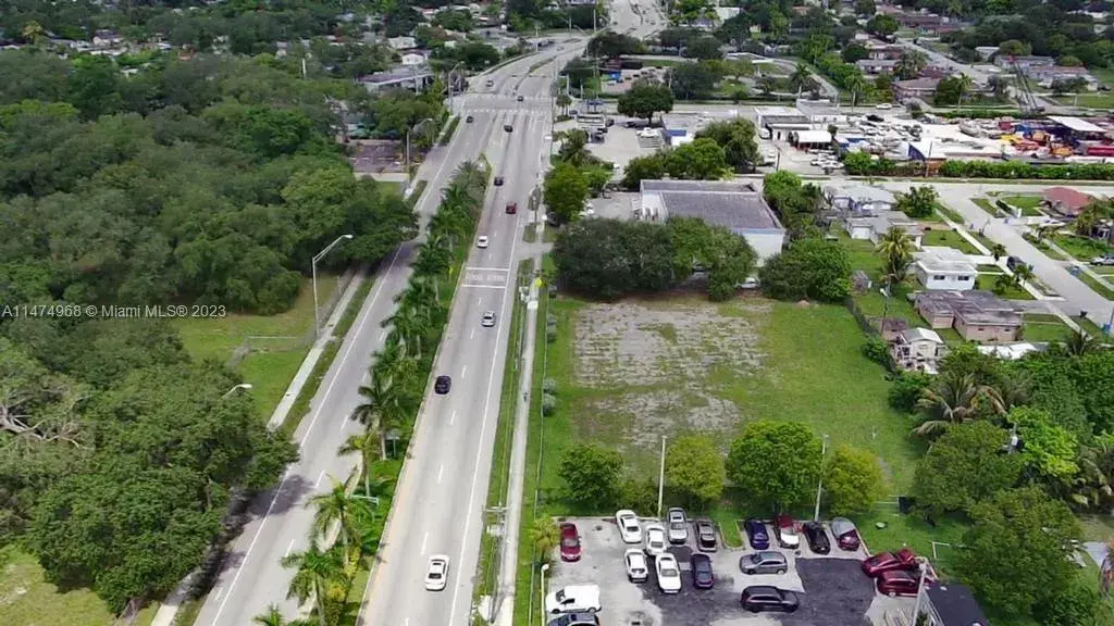 5421 W Hallandale Beach Blvd, West Park FL 33023