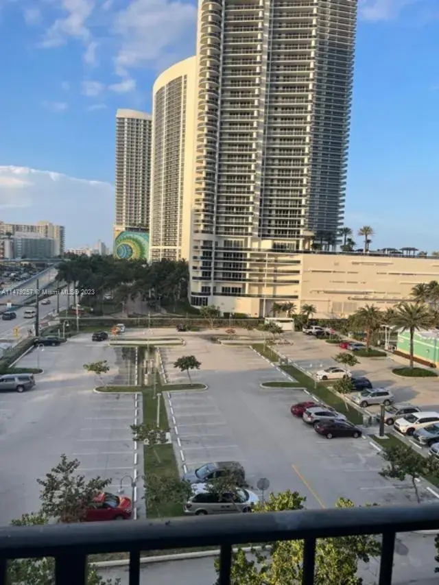 1880 S Ocean Dr # 604, Hallandale Beach FL 33009
