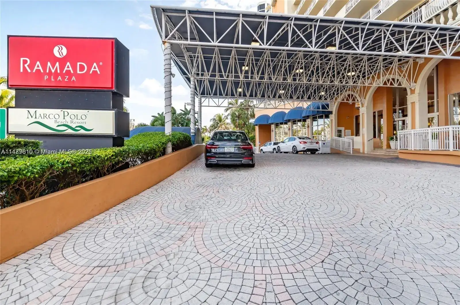 19201 Collins Ave # 803, Sunny Isles Beach FL 33160 photo 2