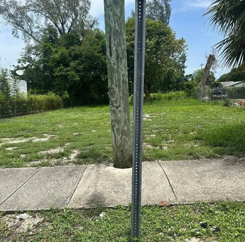 3508 Greenwood Ave, West Palm Beach FL 33407