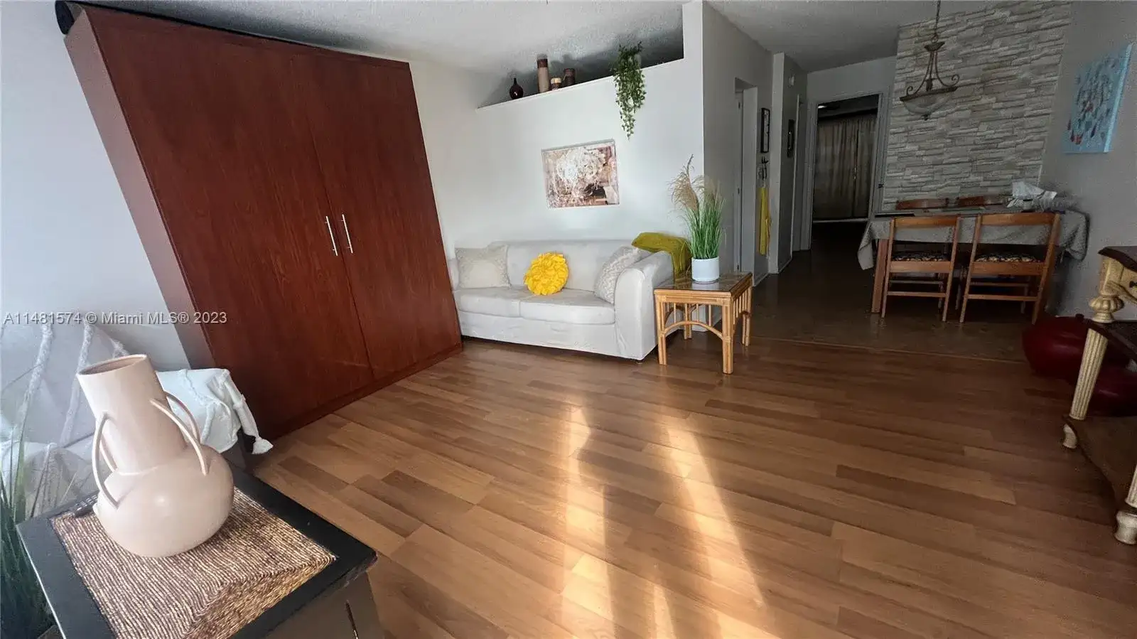 15610 NE 6th Ave # 24B, Miami FL 33162 photo 2