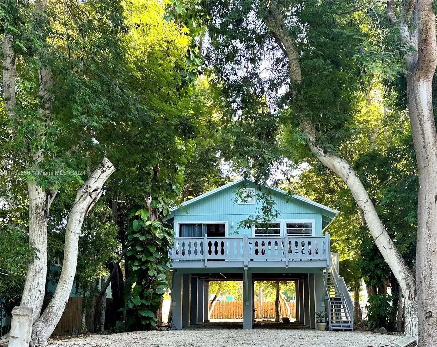 0 Gumbo Limbo Dr, Key Largo FL 33037