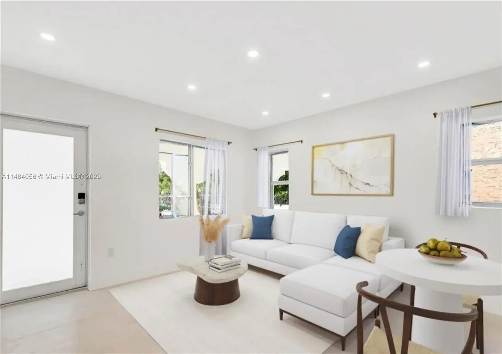 545 NW 47th St, Miami FL 33127