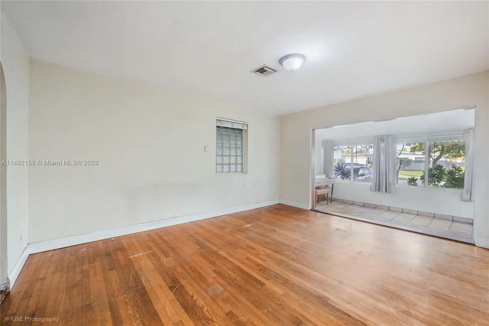 2826 Madison St, Hollywood FL 33020
