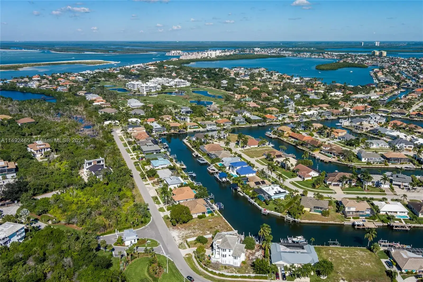609 Spinnaker Drive, Other City - In The State Of Florida FL 34145 photo 4