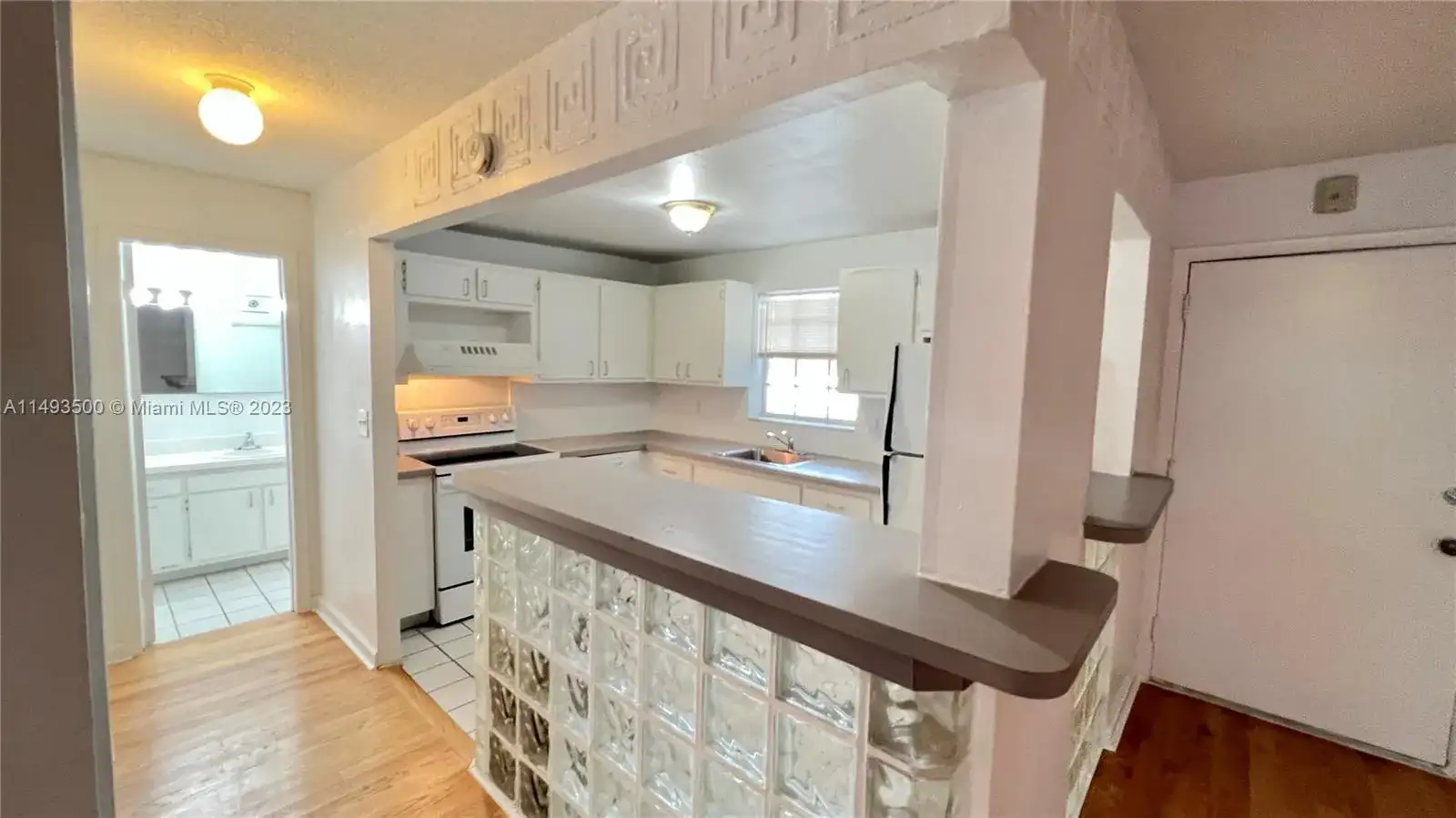 1754 Meridian Ave # 302, Miami Beach FL 33139 photo 5