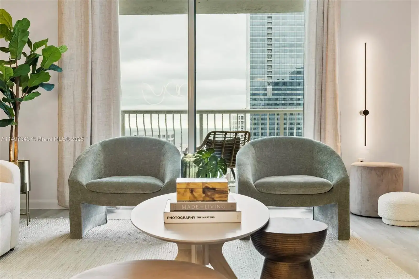 1200 Brickell Bay Dr # 3619, Miami FL 33131 photo 3