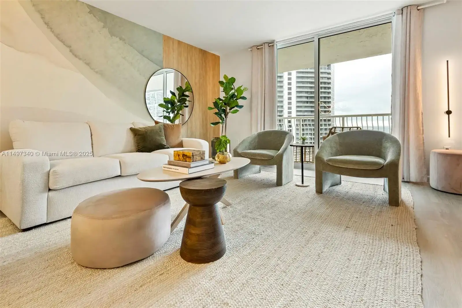 1200 Brickell Bay Dr # 3619, Miami FL 33131 photo 5