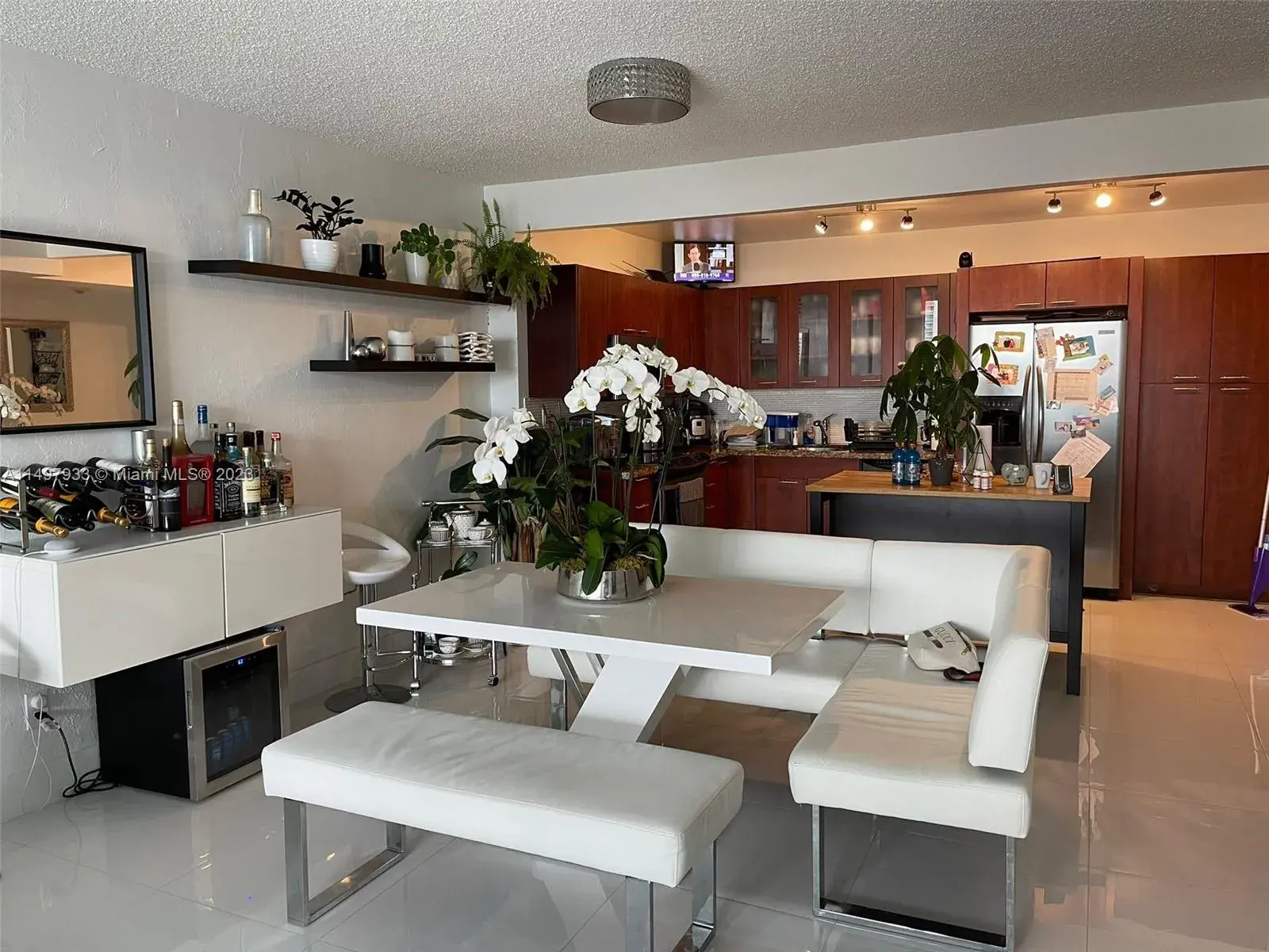 19390 Collins Ave # 1007, Sunny Isles Beach FL 33160