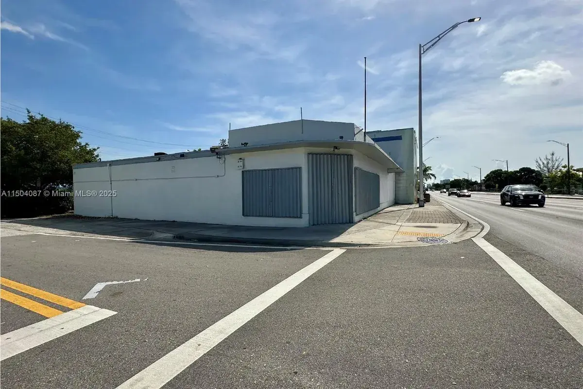 3045 W Broward Blvd, Fort Lauderdale FL 33312