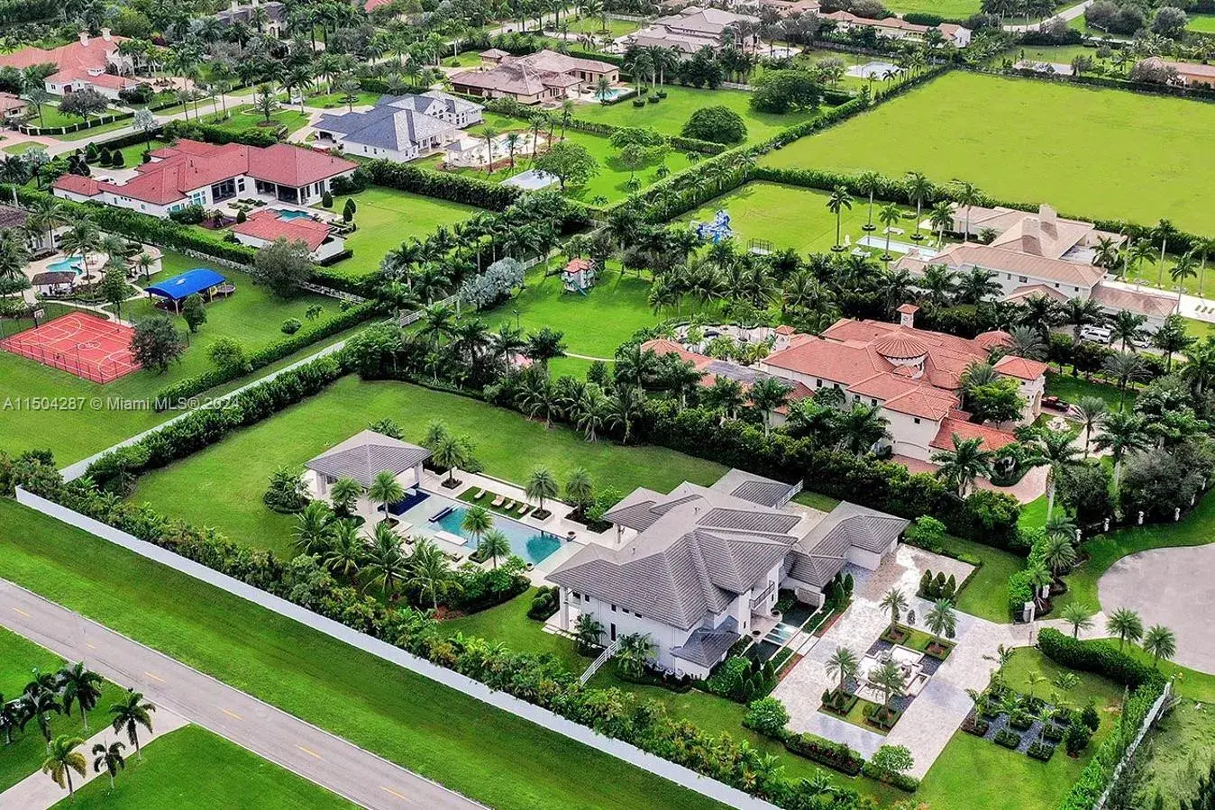16715 Stratford, Southwest Ranches FL 33331