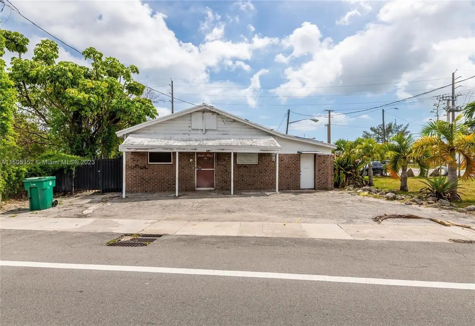 400 1st St, Dania Beach FL 33004 photo 2