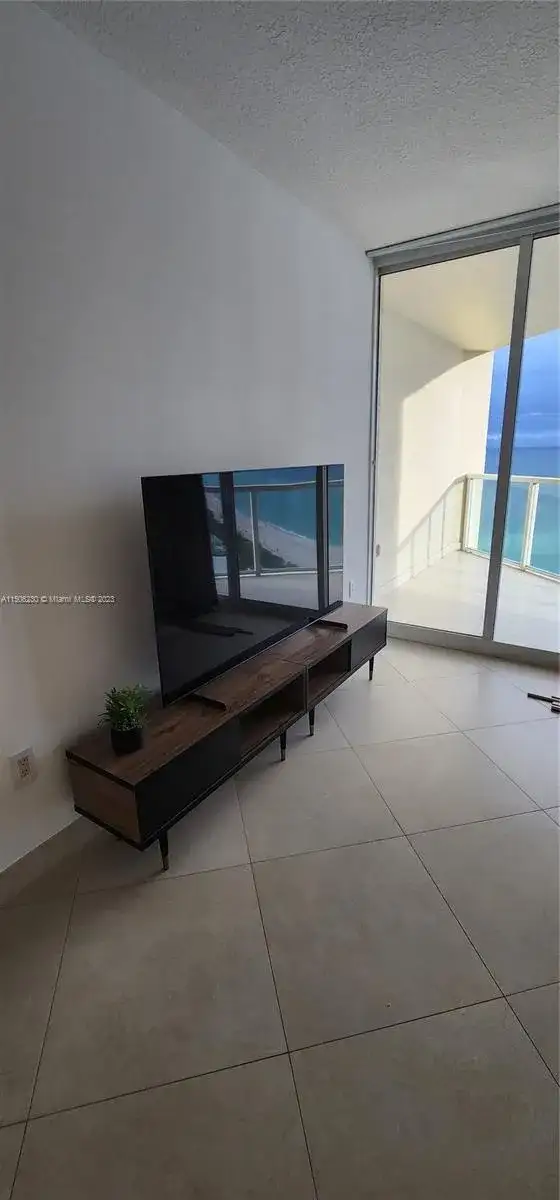 16699 Collins Ave # 1710, Sunny Isles Beach FL 33160 photo 4