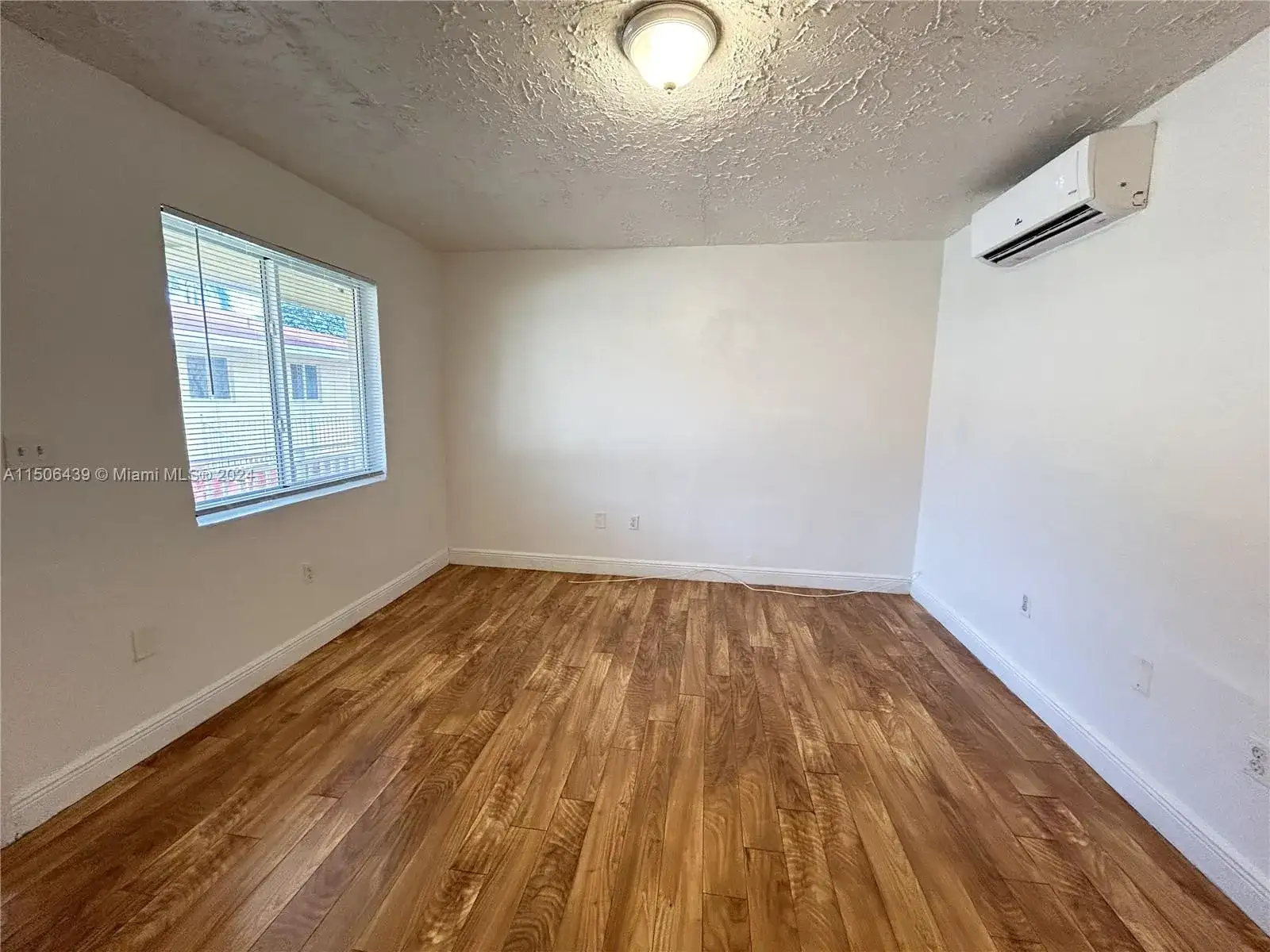 641 NE 86th St # 3, Miami FL 33138 photo 5