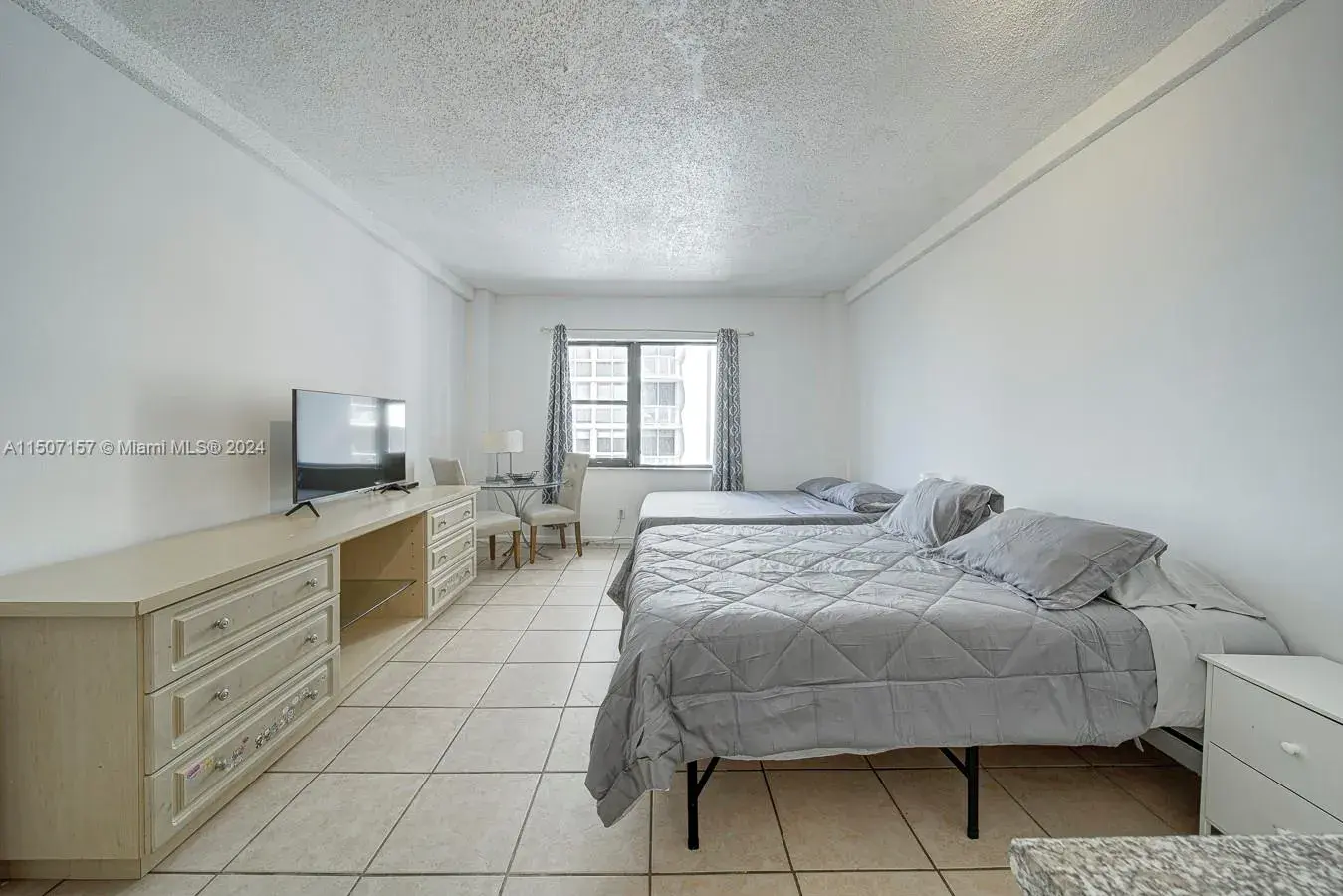 6345 Collins Ave # 2, Miami Beach FL 33141