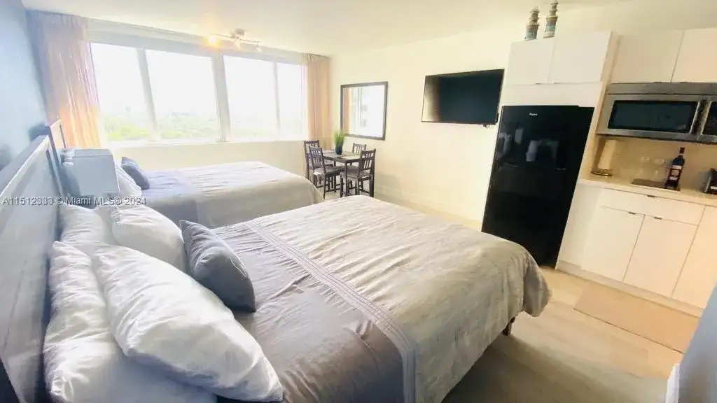 19201 Collins Ave # 742, Sunny Isles Beach FL 33160 photo 3