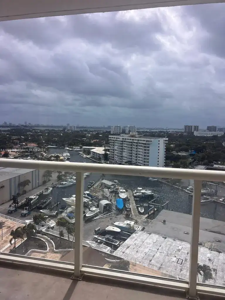13499 Biscayne Blvd # 1504, North Miami FL 33181 photo 3
