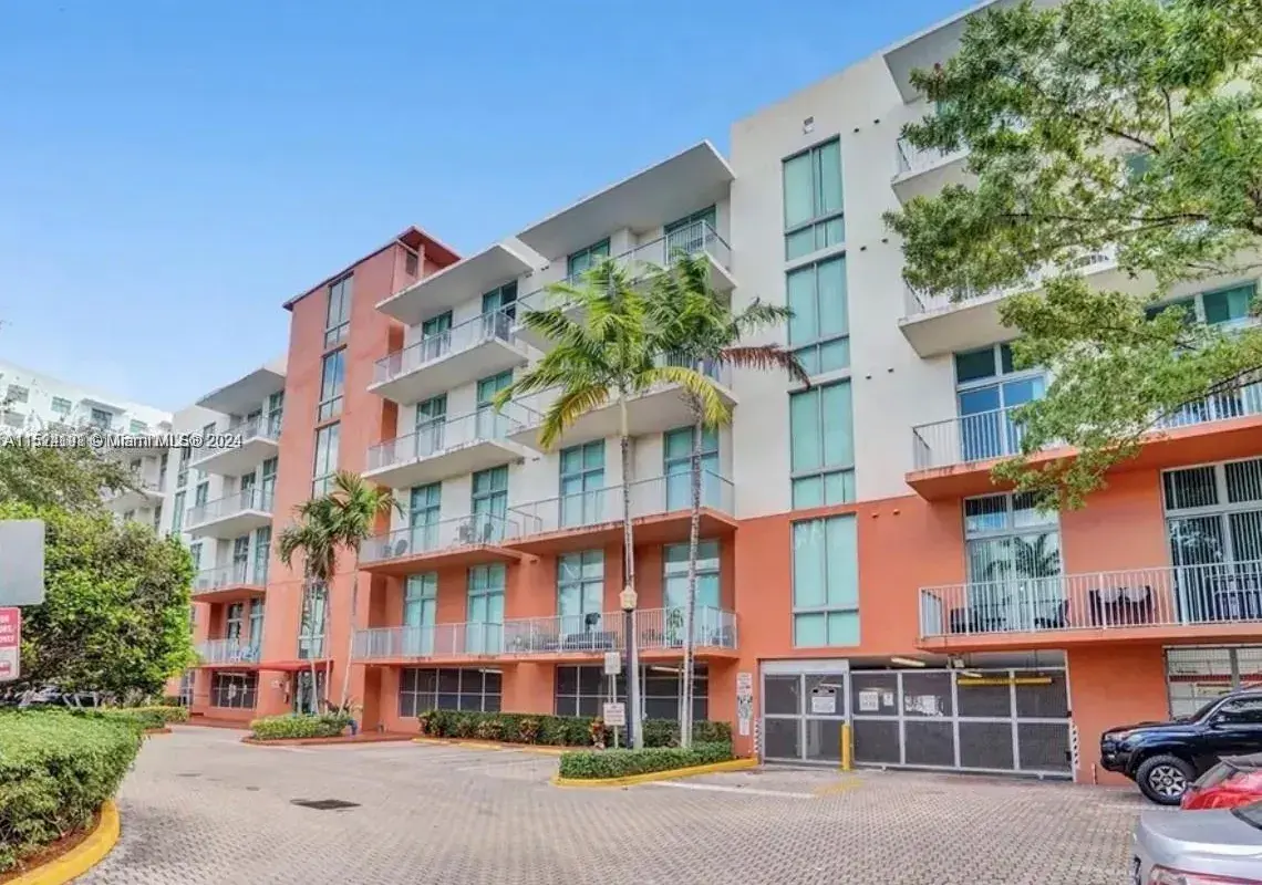 2100 Van Buren St # 518, Hollywood FL 33020