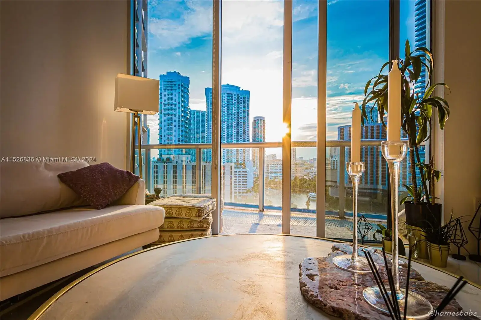 465 Brickell Ave # 1506, Miami FL 33131 photo 3
