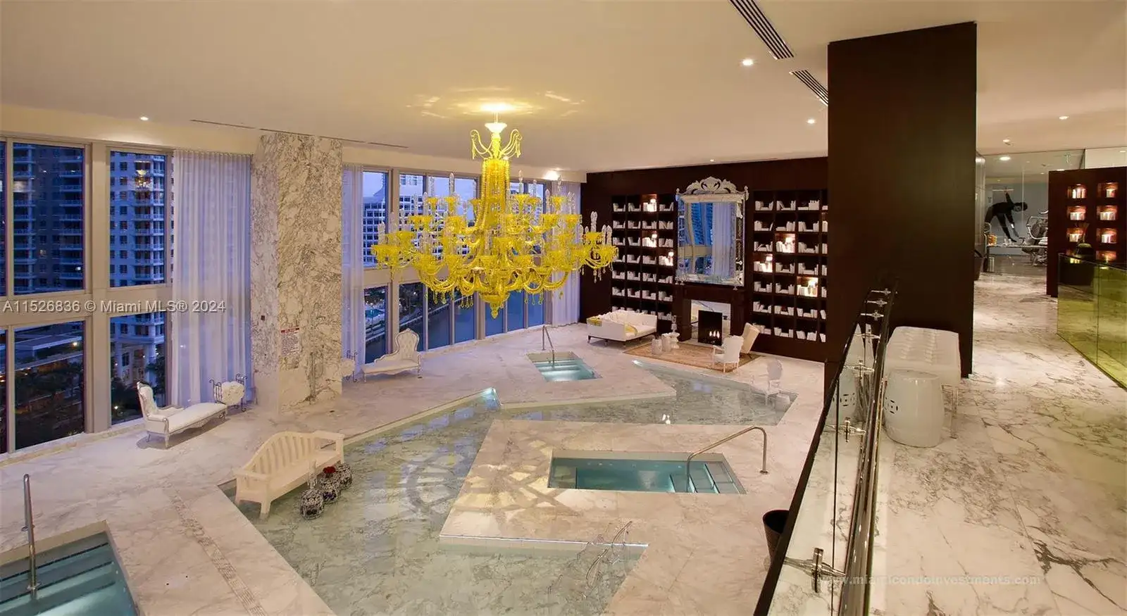 465 Brickell Ave # 1506, Miami FL 33131 photo 4