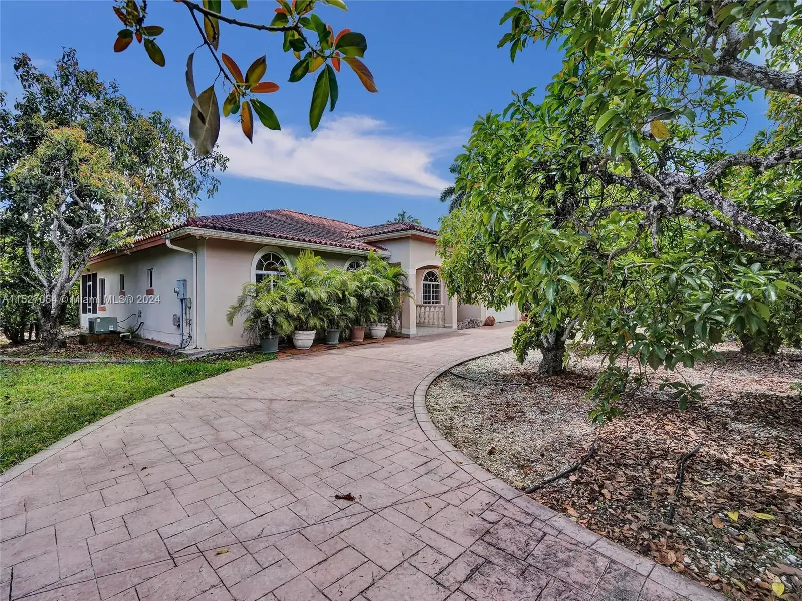 23001 SW 167th Ave, Miami FL 33170 photo 4