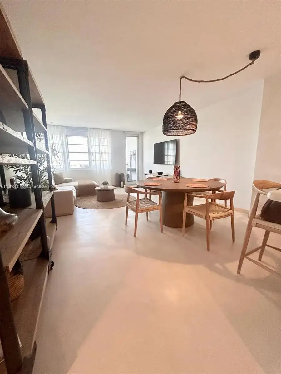 100 Lincoln Rd # 1543, Miami Beach FL 33139 photo 2