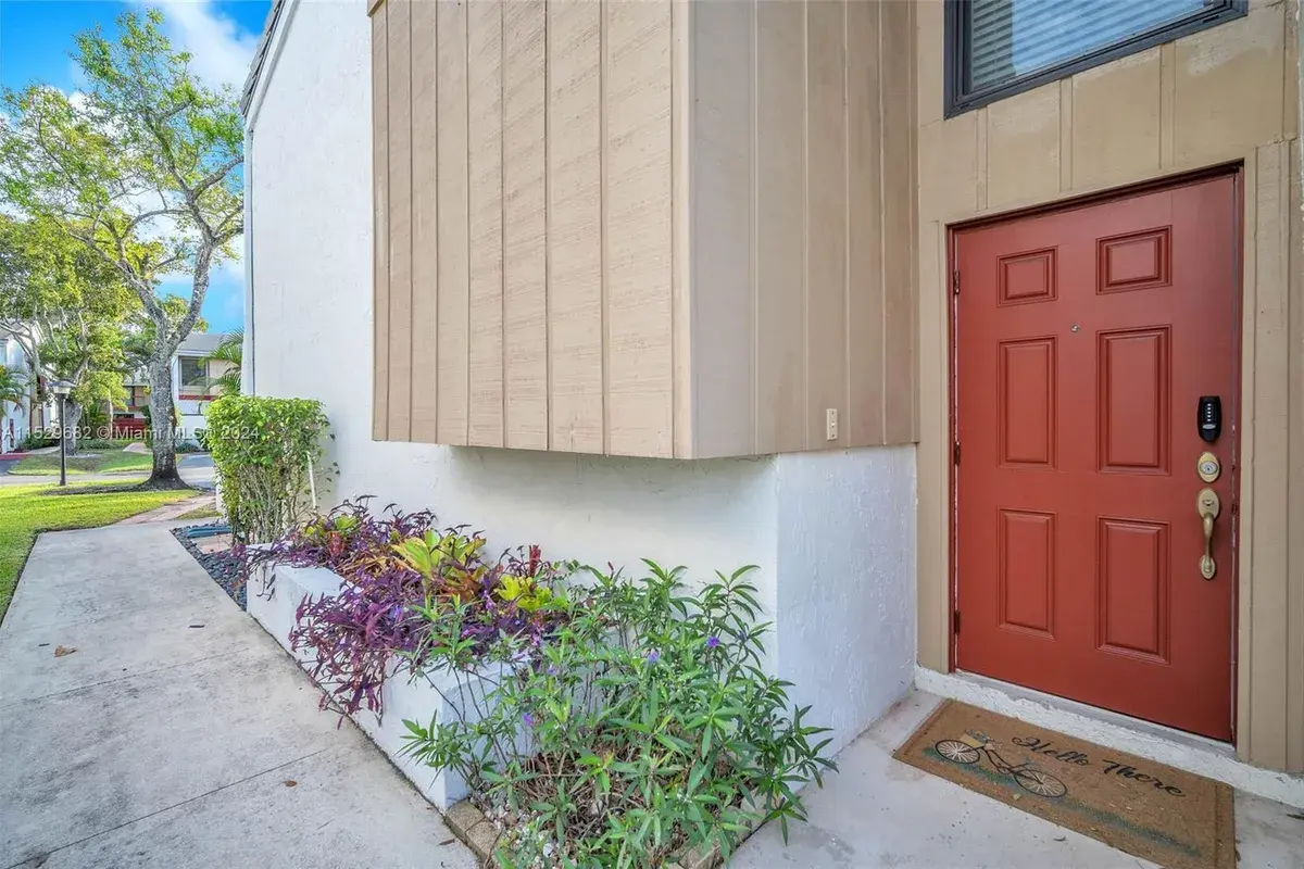 3021 Oaktree Ln # 280, Hollywood FL 33021