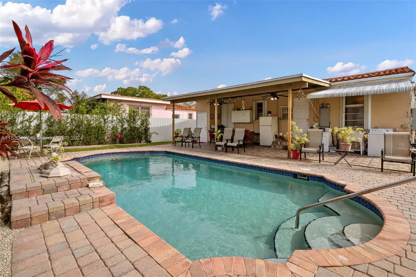 4861 SW 5th St, Miami FL 33134