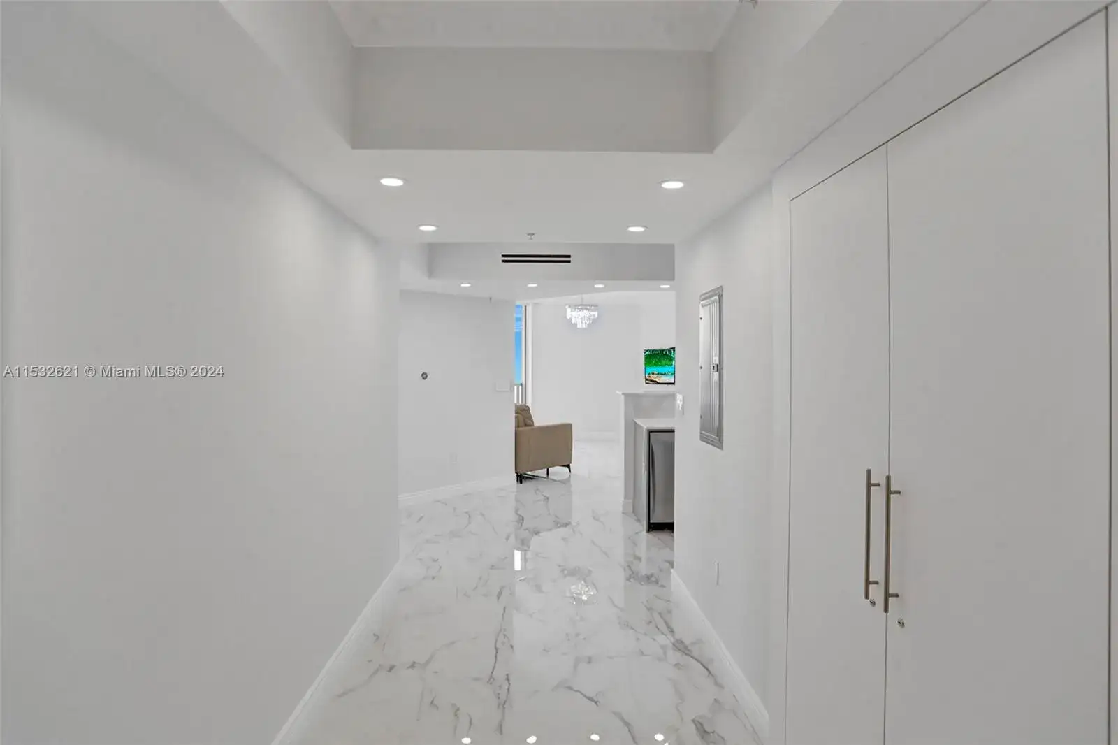 16699 Collins Ave # 2209, Sunny Isles Beach FL 33160 photo 2