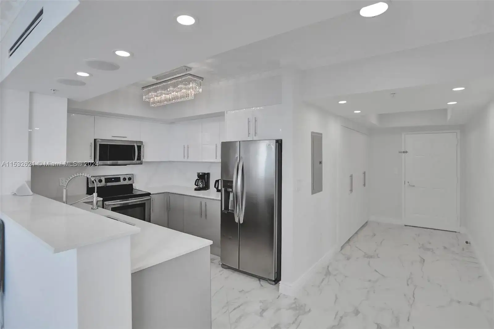 16699 Collins Ave # 2209, Sunny Isles Beach FL 33160 photo 3