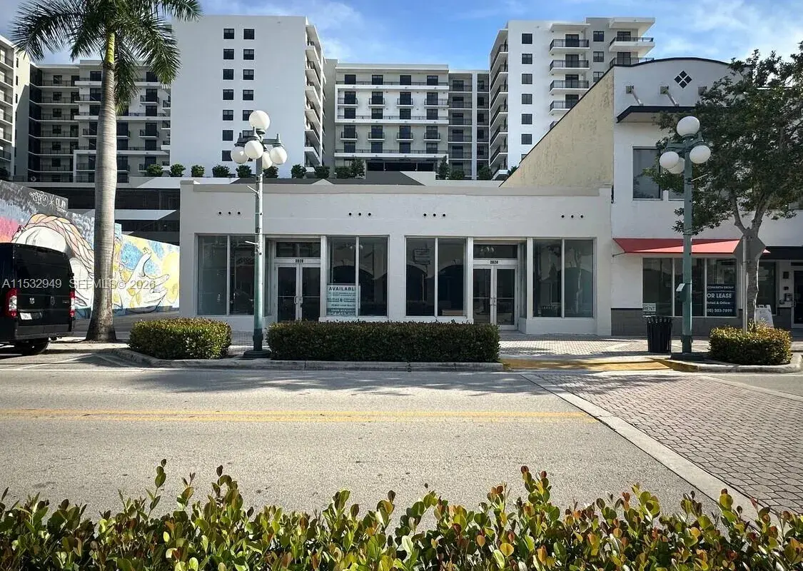 2020 Harrison St, Hollywood FL 33020