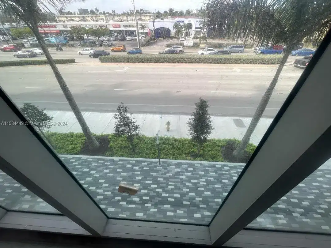 1006 E HALLANDALE BEACH BLVD # 206, Hallandale Beach FL 33009 photo 3