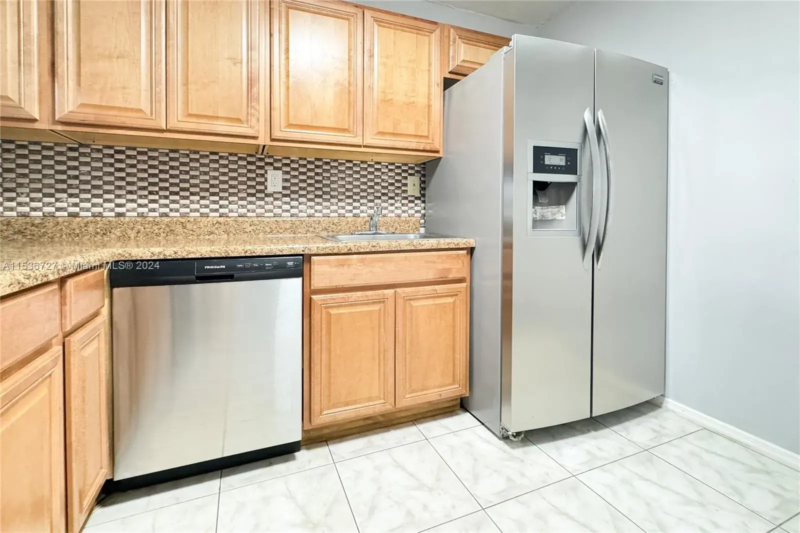 1000 Parkview Dr # 306, Hallandale Beach FL 33009