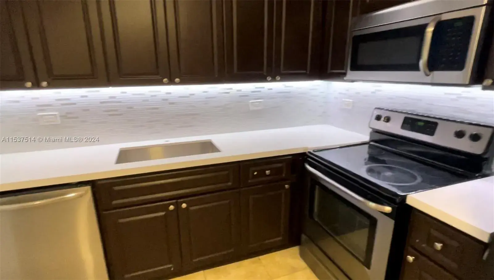 3690 N 56th Ave # 916, Hollywood FL 33021