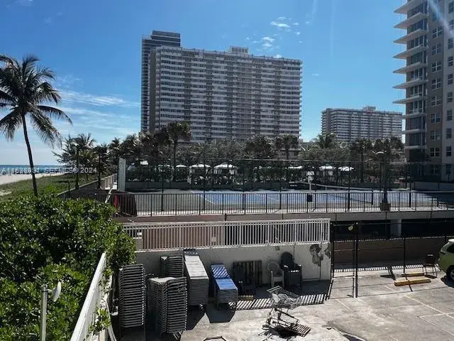 1904 S Ocean Dr # 205, Hallandale Beach FL 33009