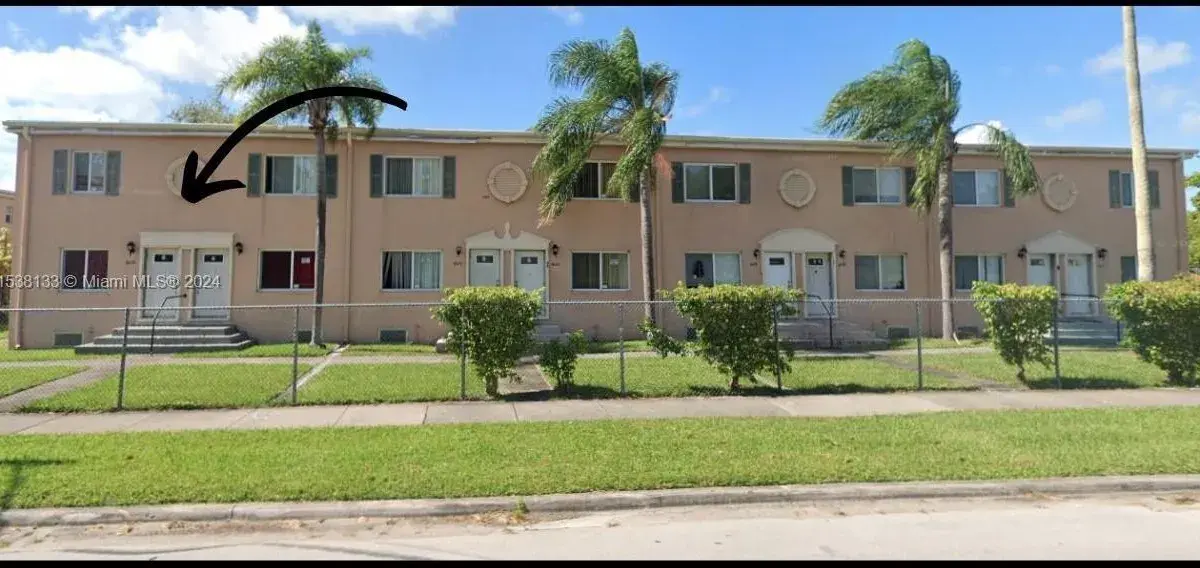 8420 NW 2nd ave, Miami FL 33150