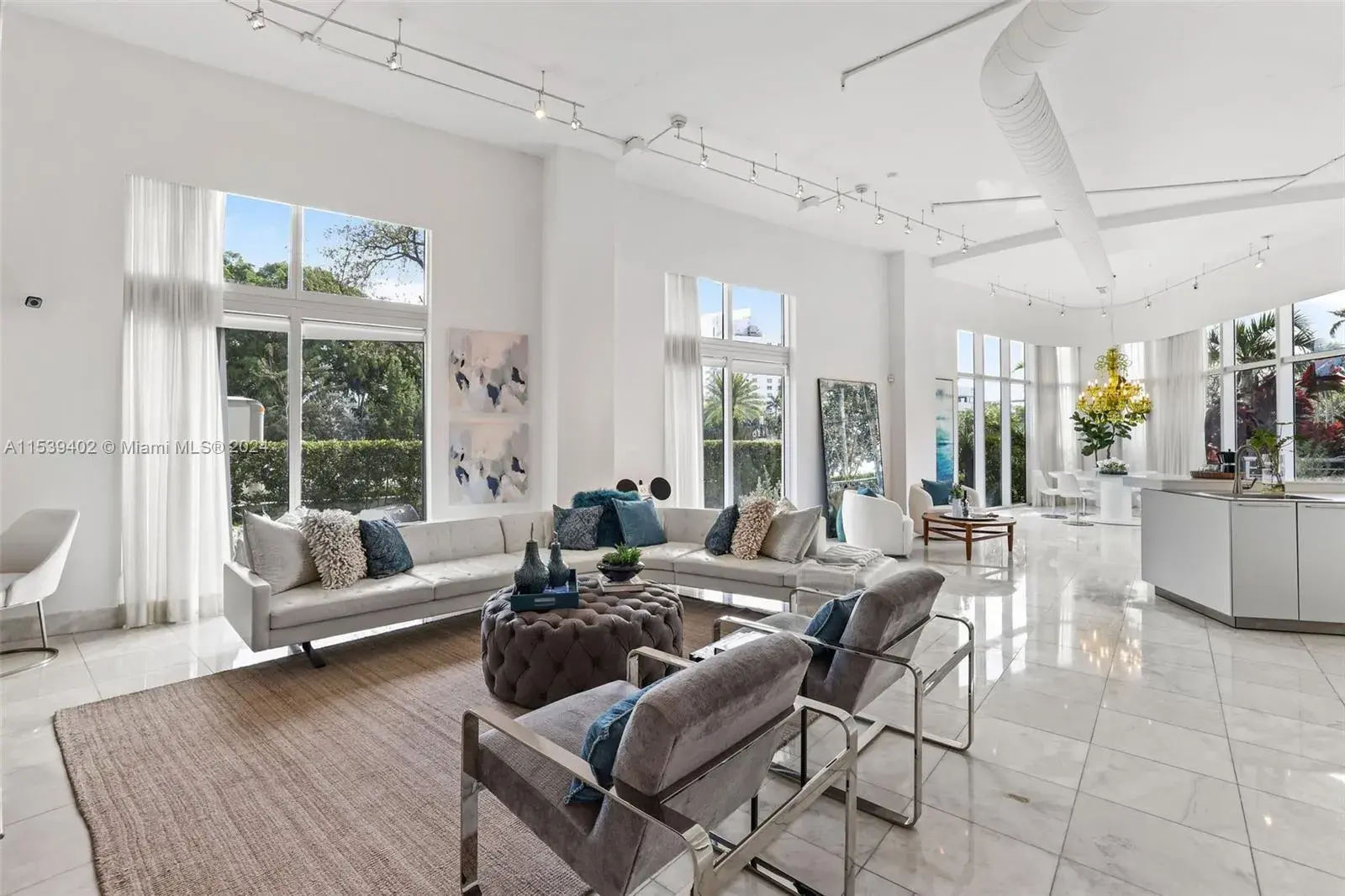 2001 Meridian Ave # 101, Miami Beach FL 33139