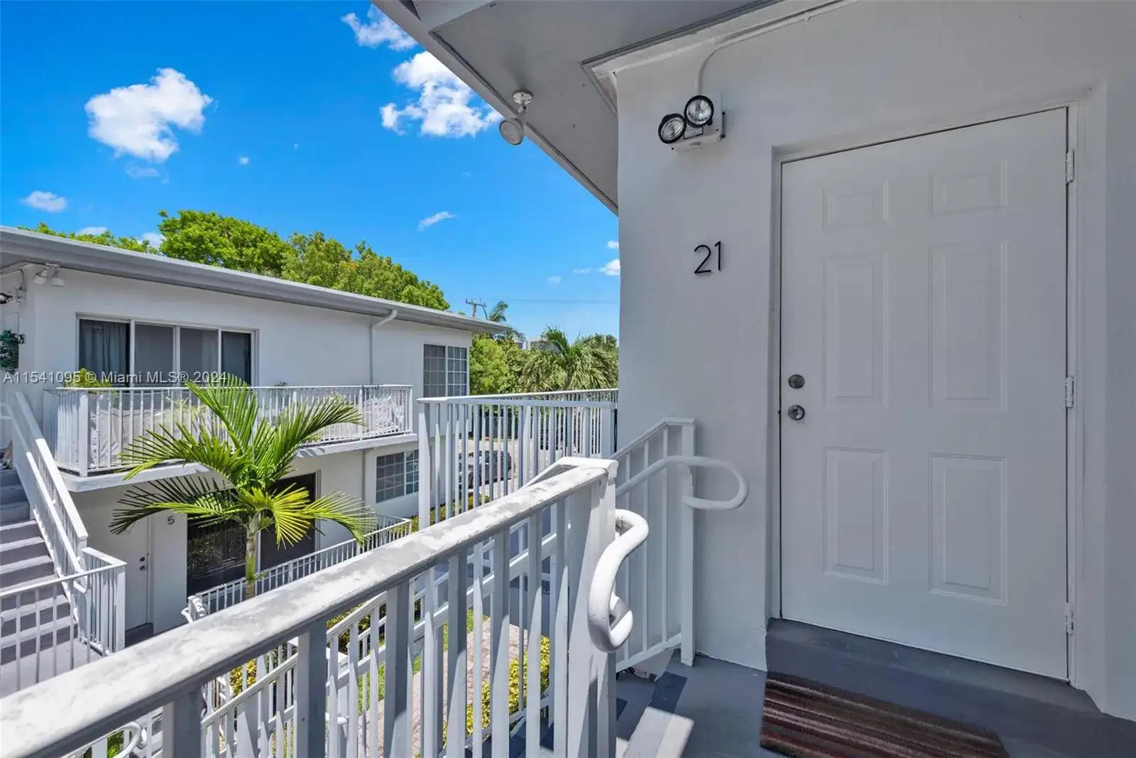 9260 Bay Harbor Ter # 21, Bay Harbor Islands FL 33154 photo 5