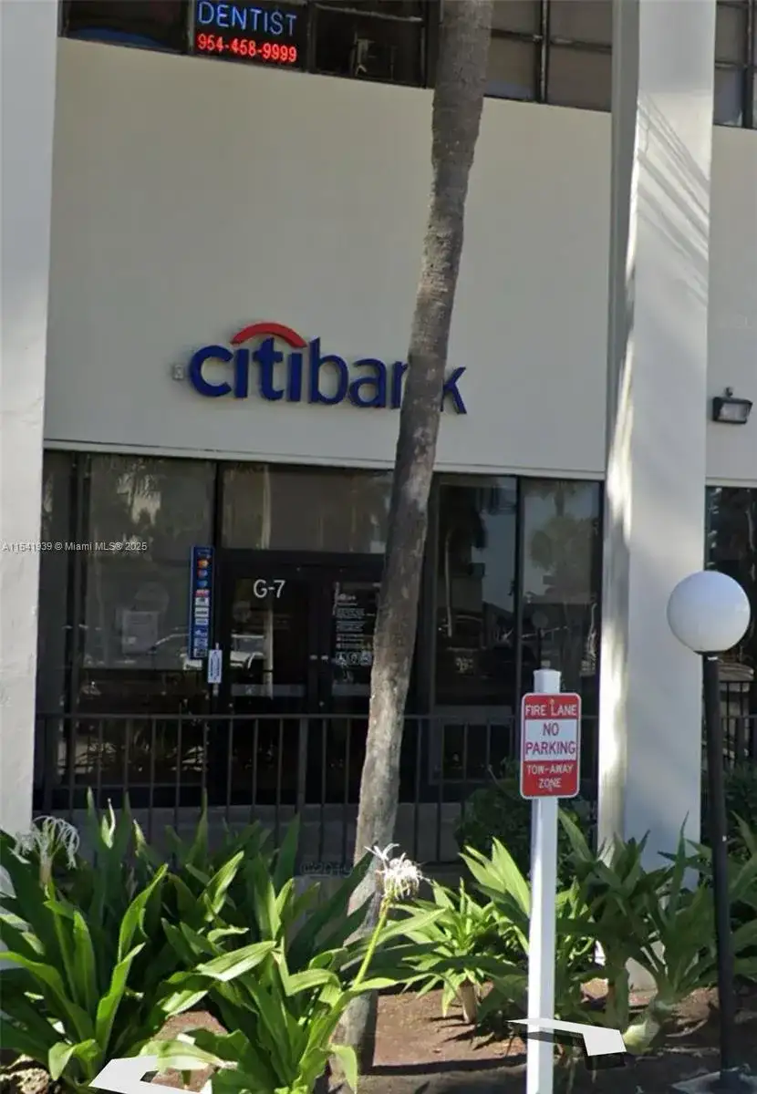 3800 S Ocean Dr # G7, Hollywood FL 33019 photo 2
