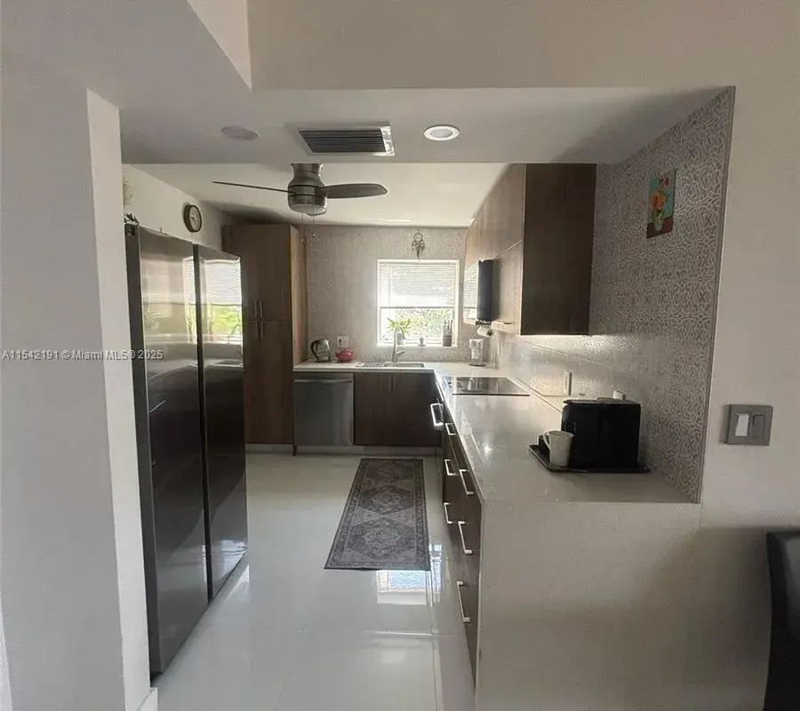 1865 S Ocean Dr # 4F, Hallandale Beach FL 33009