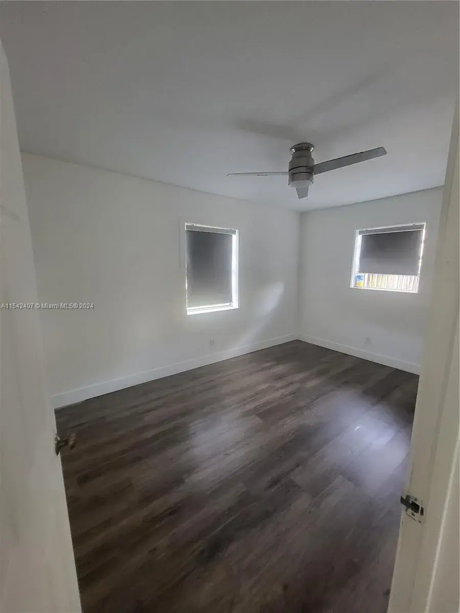 1402 NW 13th Ct # 1402, Fort Lauderdale FL 33311