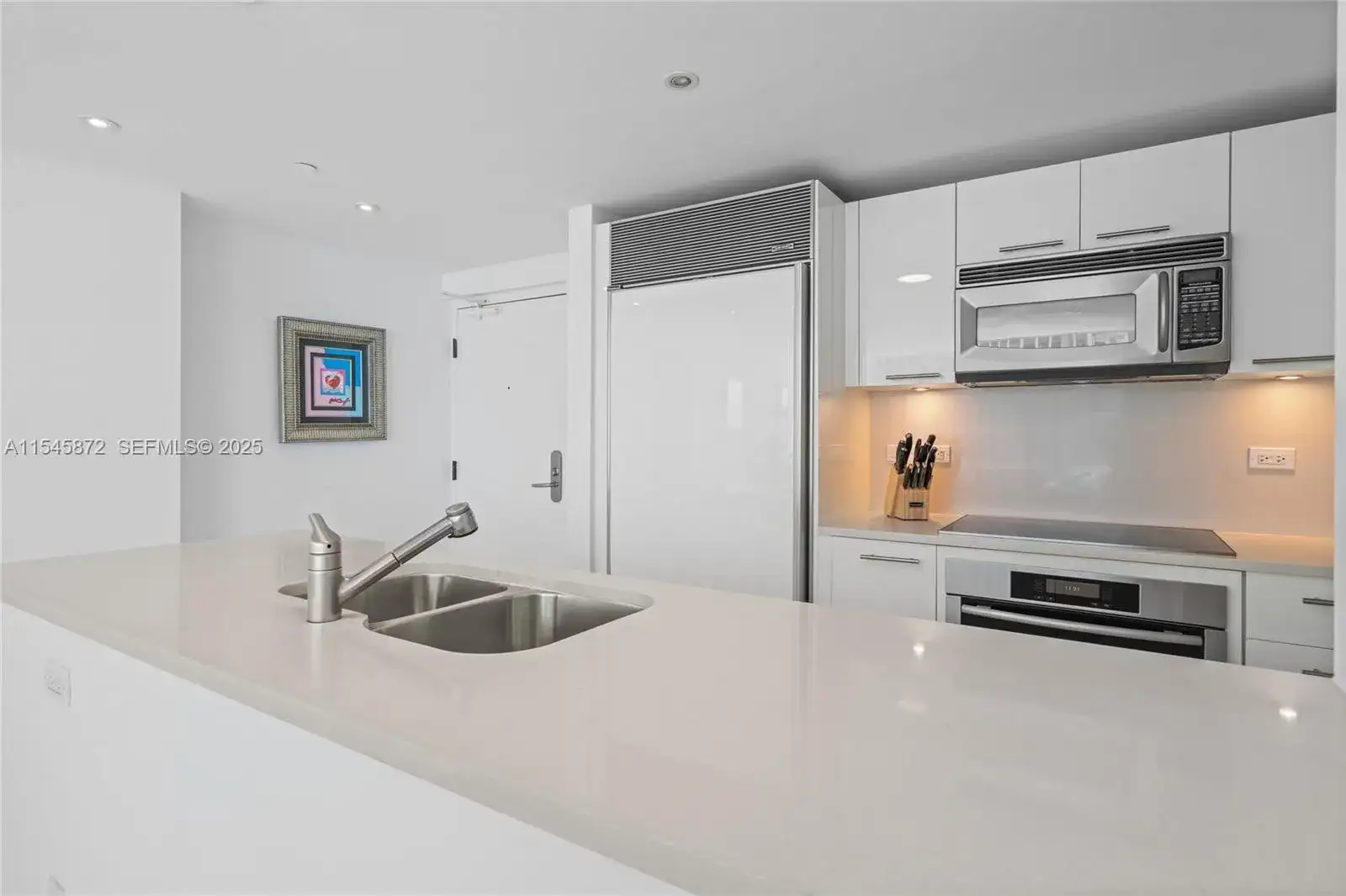 6801 Collins Ave # 1206, Miami Beach FL 33141 photo 5