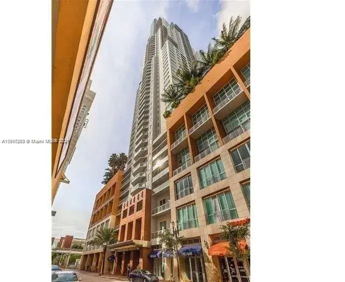 253 NE 2nd St # 4704, Miami FL 33132