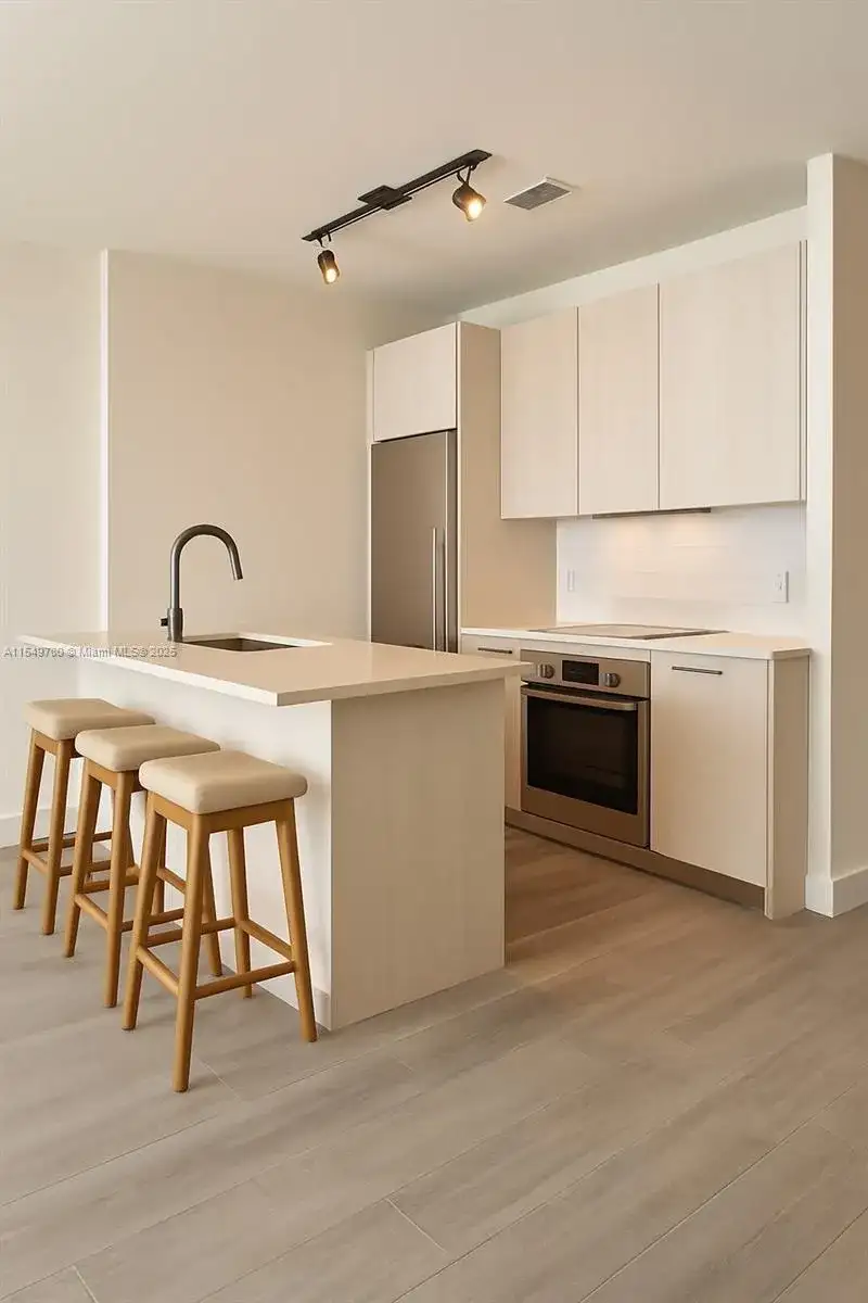 501 NE 31st St # 3004, Miami FL 33137 photo 5