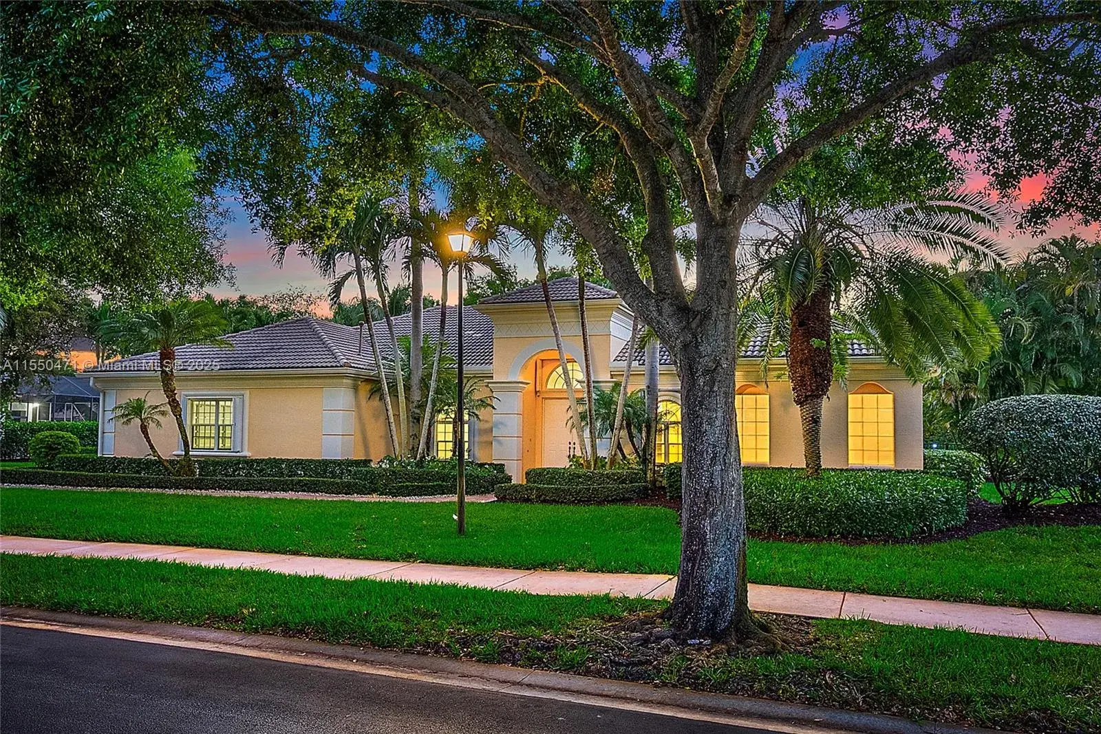 133 Mystic Ln, Jupiter FL 33458